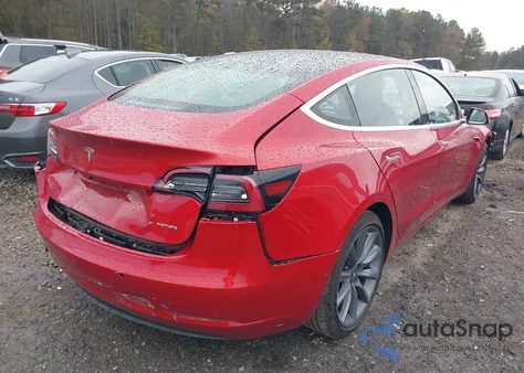 2018 Tesla Model 3 Long Range/Performance из США, поврежденный, VIN 5YJ3E1EBXJF117344